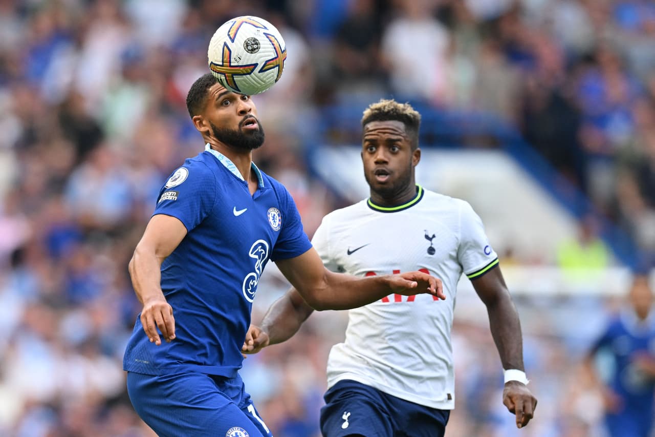 Los Blues y los Spurs dividieron puntos en el duelo de la Jornada 2 en la Premier League, que terminó con un conato de bronca.