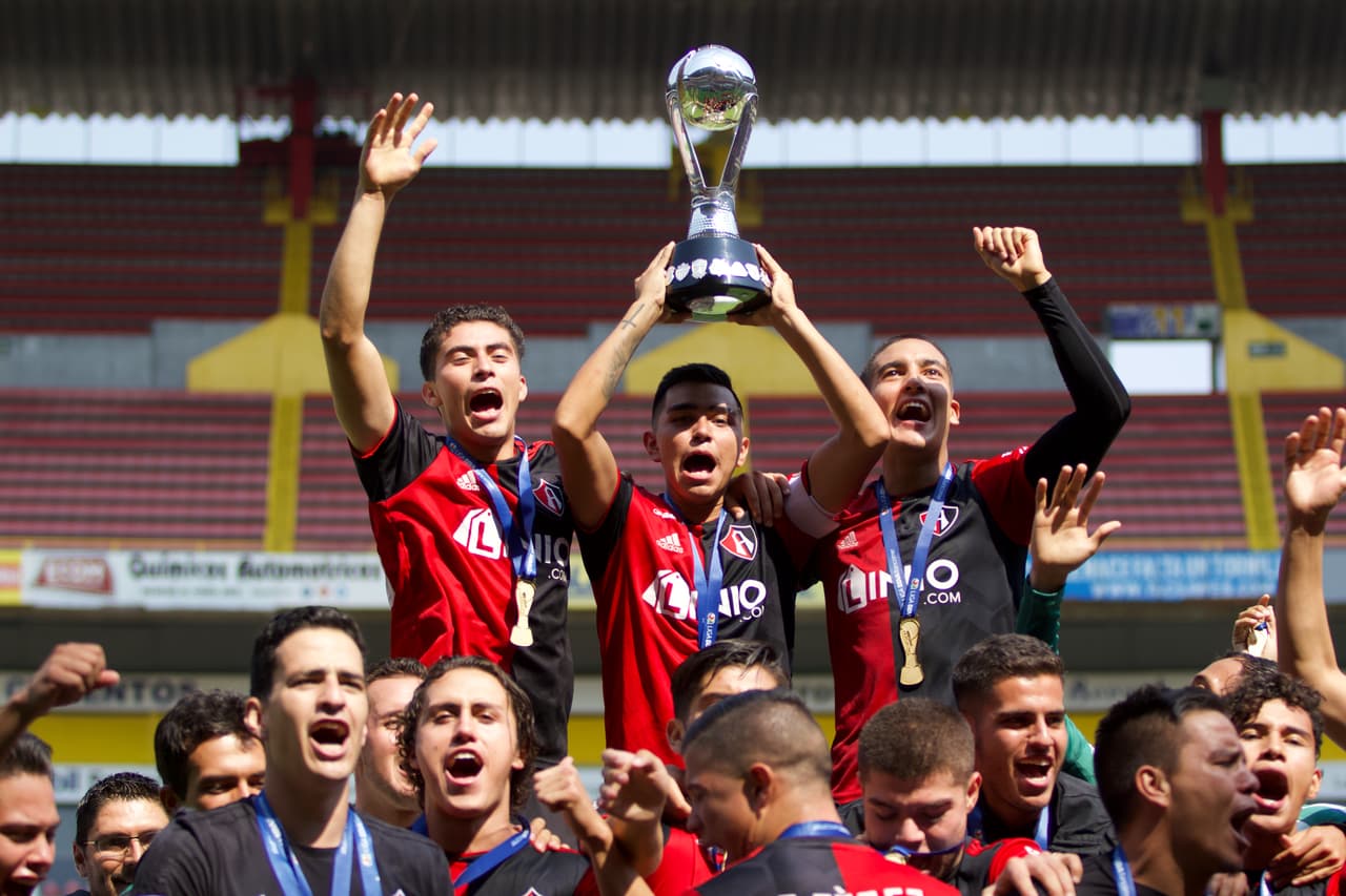 Así celebró Atlas su conquista por segunda ocasión en la historia de la Liga MX Sub-20, esta vez en condición de local.