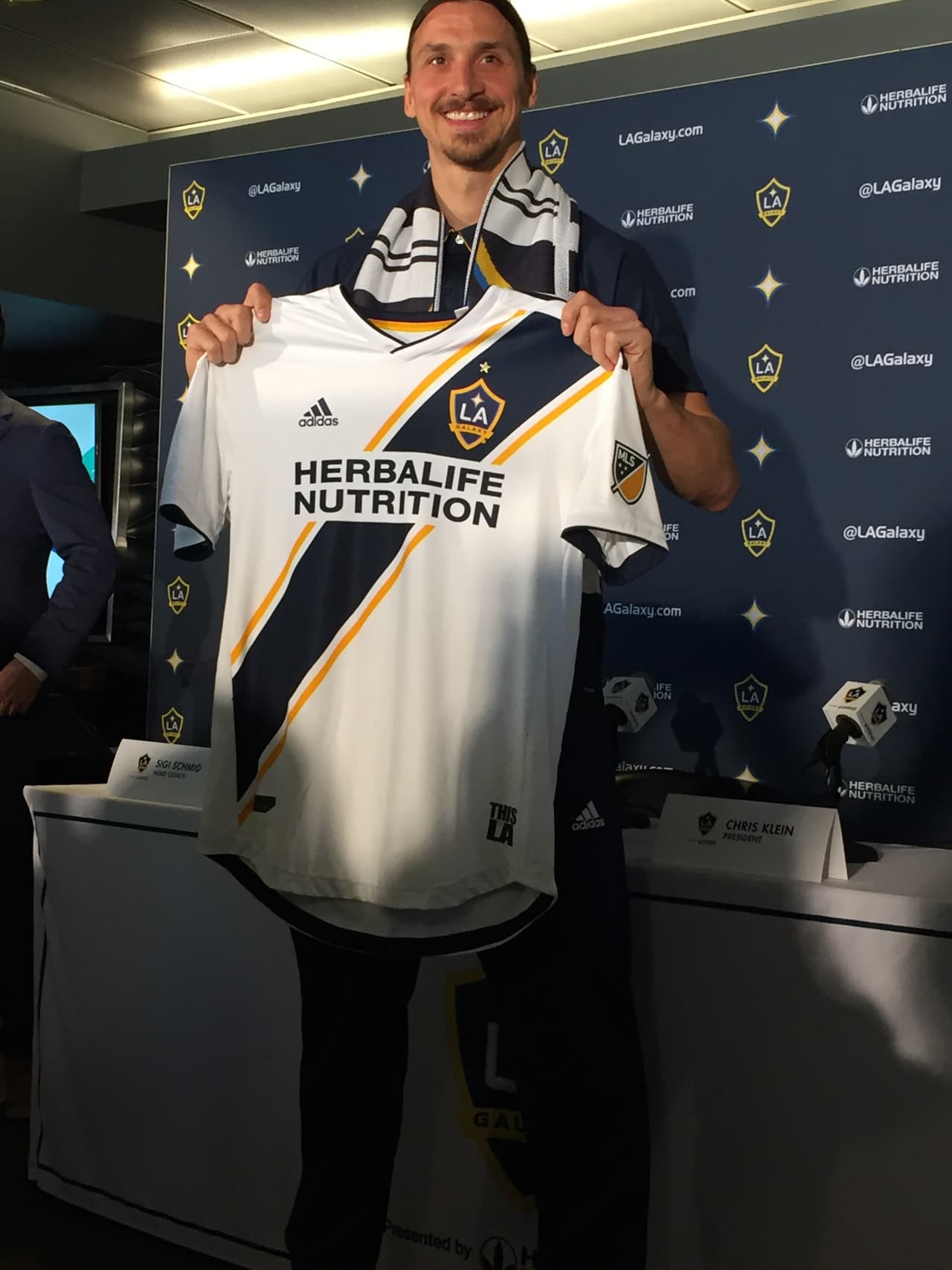 En fotos: Así fue la presentación de Zlatan Ibrahimovic con el LA Galaxy