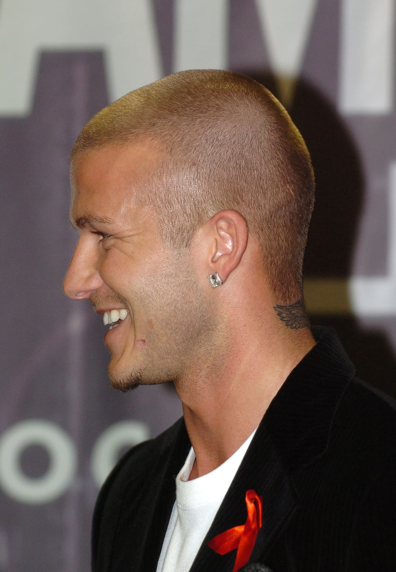 Innovador en peinados, imponente por sus tatuajes y fashionista por su ropa, el inglés David Beckham se roba las miradas en cada lugar al que va. Desde sus primeros pasos en el Manchester United hasta ahora, como empresario del fútbol en la MLS con el nuevo equipo de Miami.