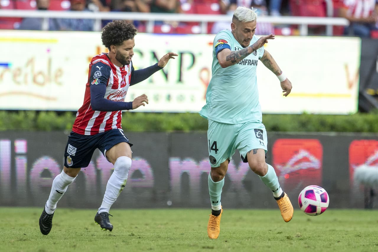 Sambueza pesó poco y eso complicó que los escarlatas pudieran llegar con peligro..