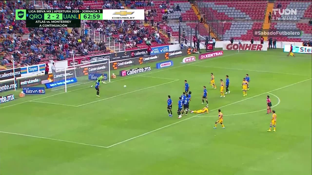 ¡TIRO ATAJADO! disparo por Ozziel Herrera.