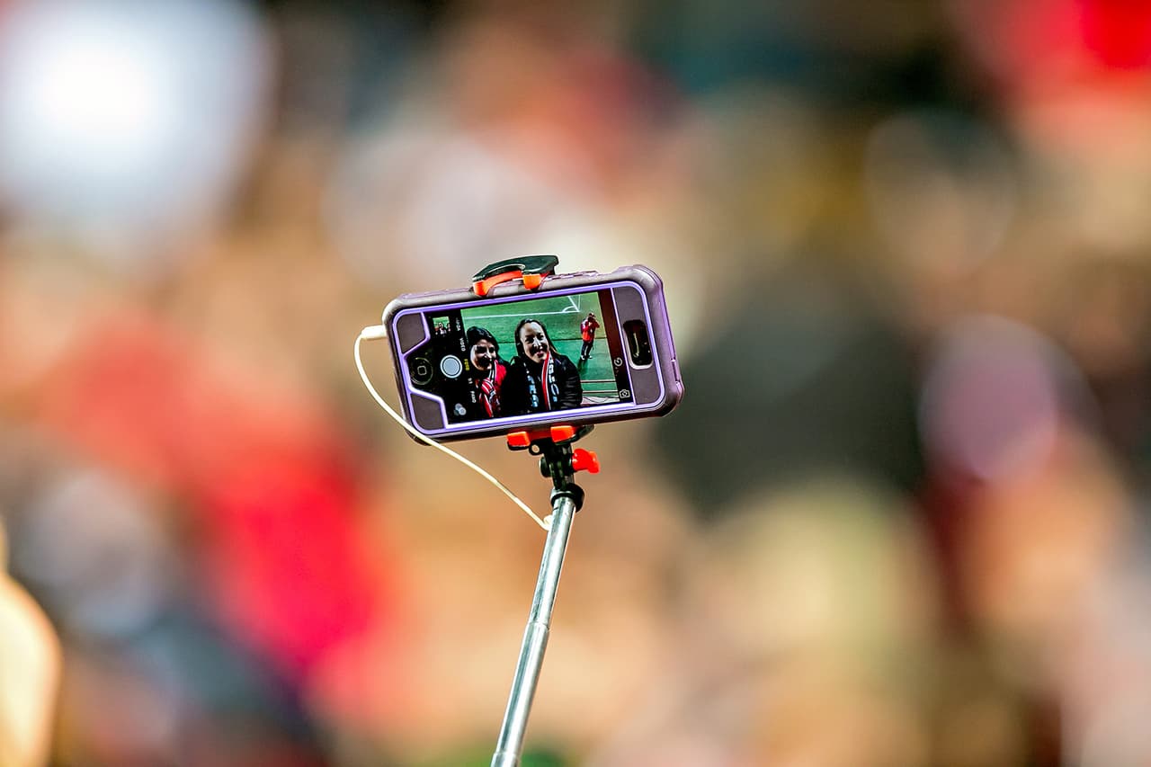 El colorido de la afición en la Jornada 9