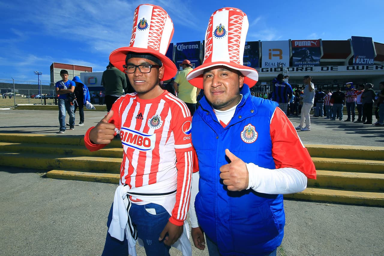 El colorido de la afición en la Jornada 9