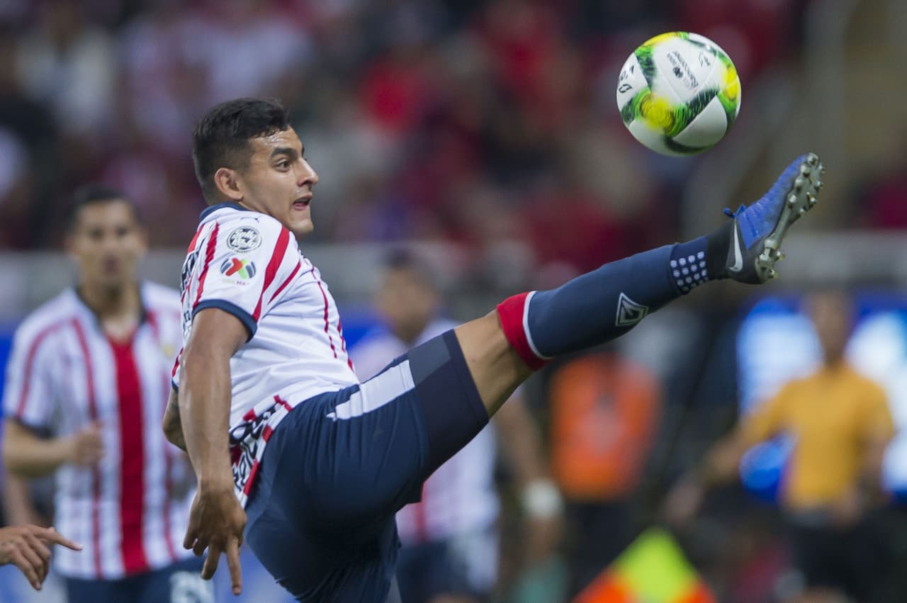 <b>Alexis Vega: </b>Participó en los dos goles de Chivas, y aunque no marcó, demostró que está listo para grandes cosas.