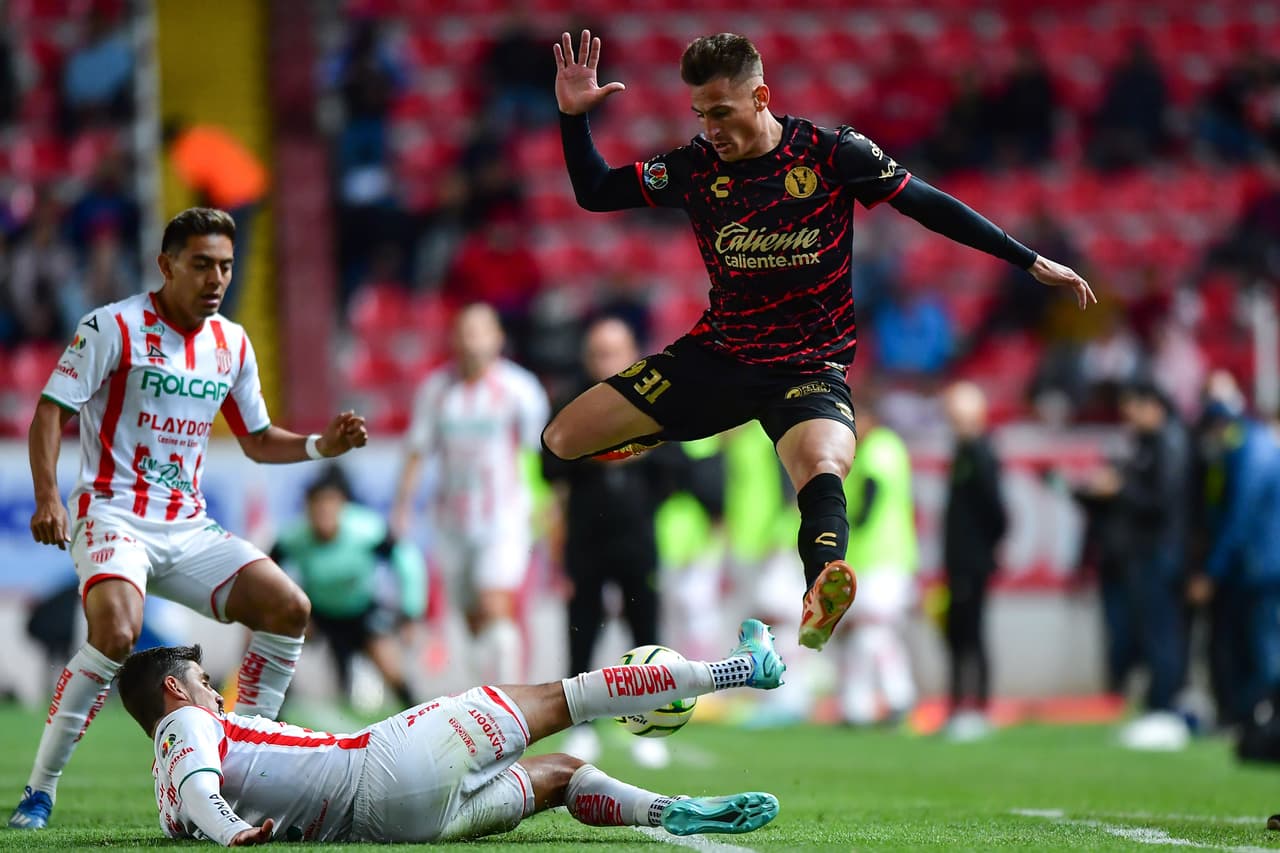 Necaxa empató en casa 1-1 ante Xolos.