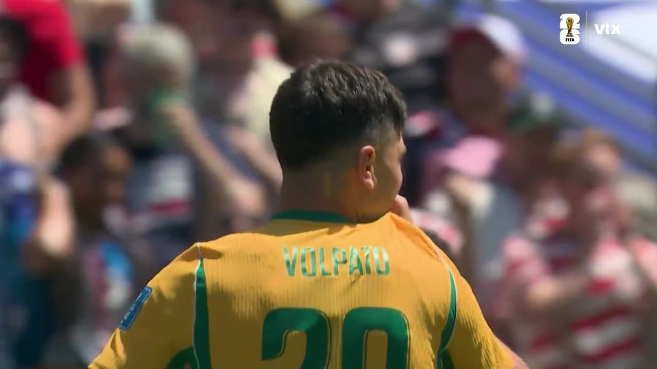 ¡Australia no se rinde! Insiste pero no logra descontar