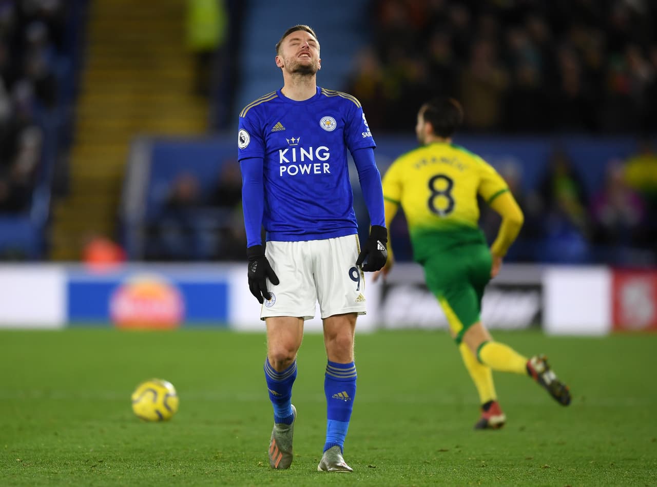 LEICESTER, ENGLAND - DECEMBER 14: Jamie Vardy of Leicester City reacts during the Premier League match between Leicester City and Norwich City at The King Power Stadium on December 14, 2019 in Leicester, United Kingdom. (Photo by Michael Regan/Getty Images)