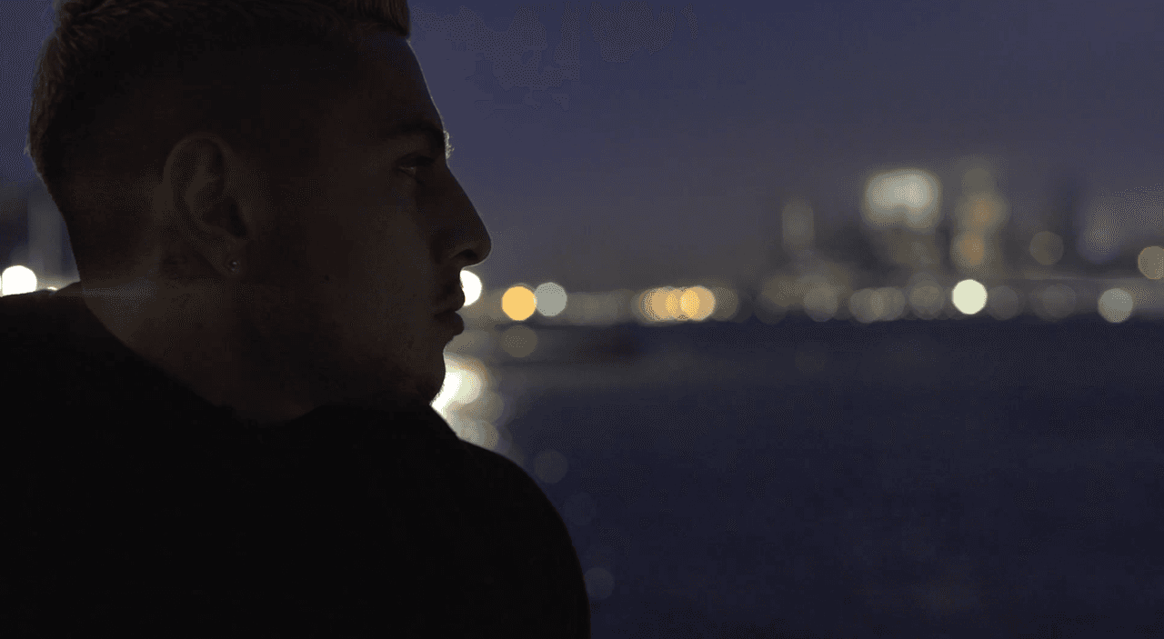 Perfil de con la vista de Manhattan desde Hoboken, en Nueva Jersey, al otro lado del Río Hudson.