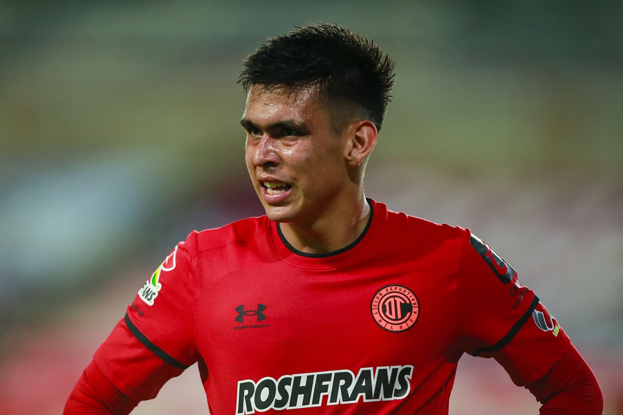 Pachuca se había ido al frente, pero los Diablos Rojos le dieron la vuelta en la agonía un gol de Diego Rigonato que puso a su equipo en el segundo lugar de la clasificación.