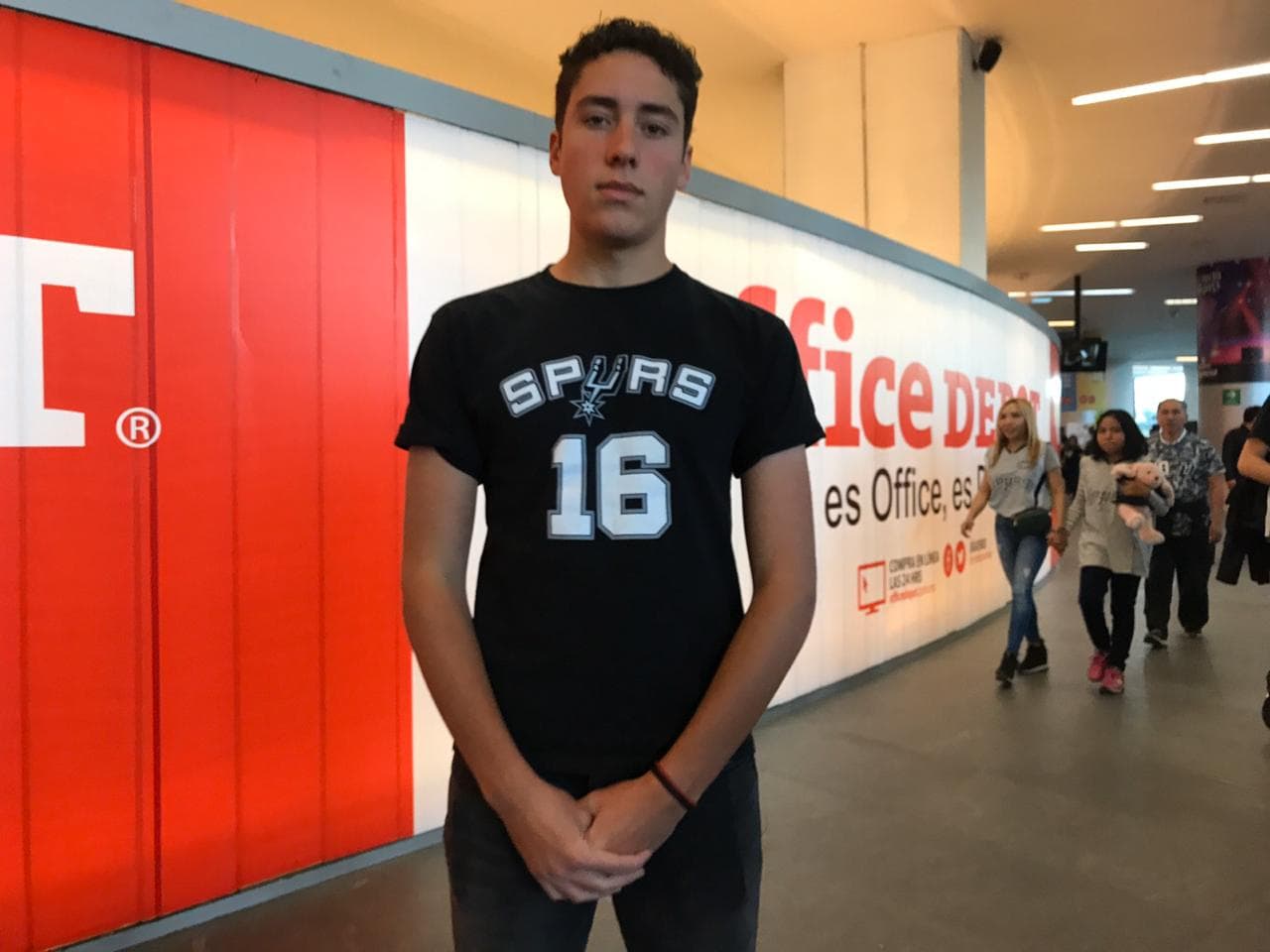 El Arena Ciudad de México esta listo para albergar el duelo de la NBA entre Spurs y Suns.