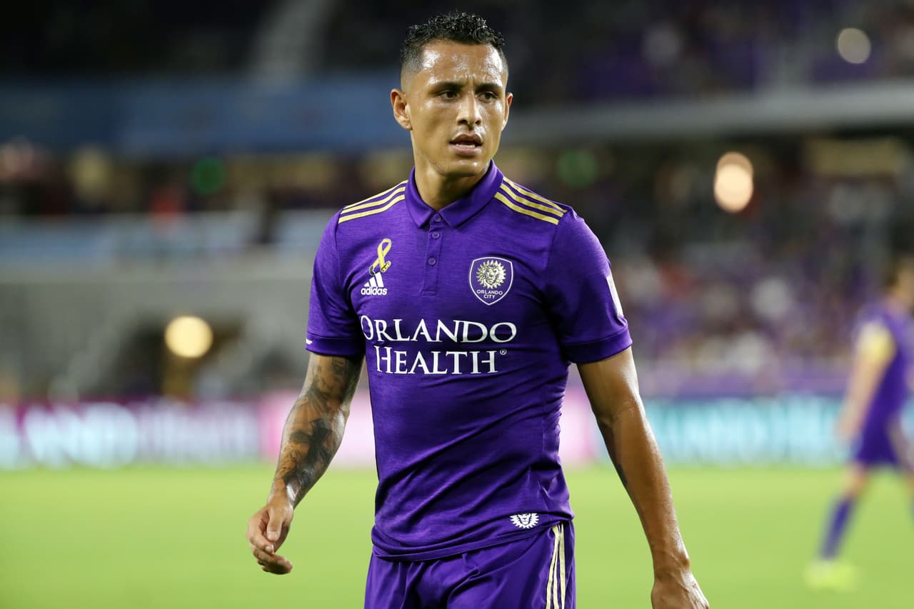 Sep 22, 2018; Orlando, FL, USA; Orlando City SC defender Yoshimar Yotun (19) during the first half at Orlando City Stadium. Mandatory Credit: Kim Klement-USA TODAY Sports