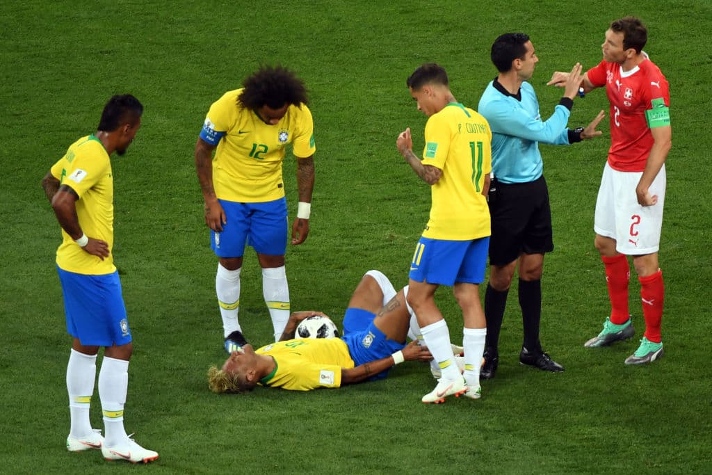 En Rusia 2018 Neymar Jr. estuvo en boca de todos, pero por las razones equivocadas. Es de todos sabido que su calidad con el esférico es innegable, pero en este Mundial se 'lució' exagerando faltas.
