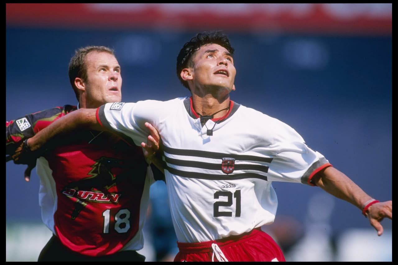 El salvadoreño Raúl Diaz Arce también hizo parte del DC United campeón en 1996.