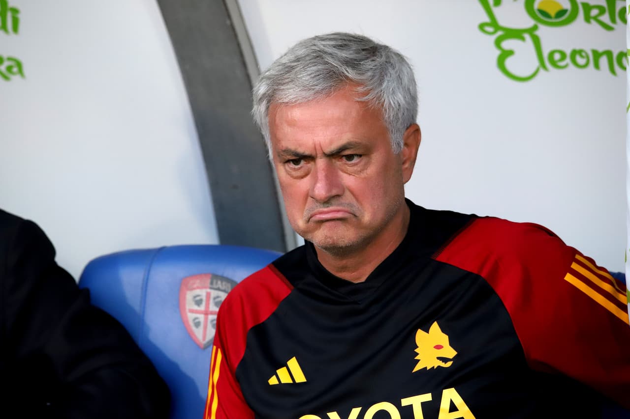 Mourinho, técnico de la Roma.