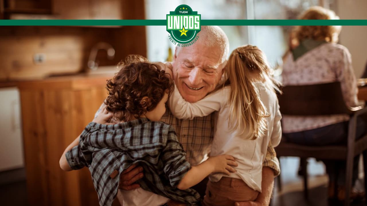 Unidos FC | Cartas a los abuelos llegan desde las entrañas del futbol
