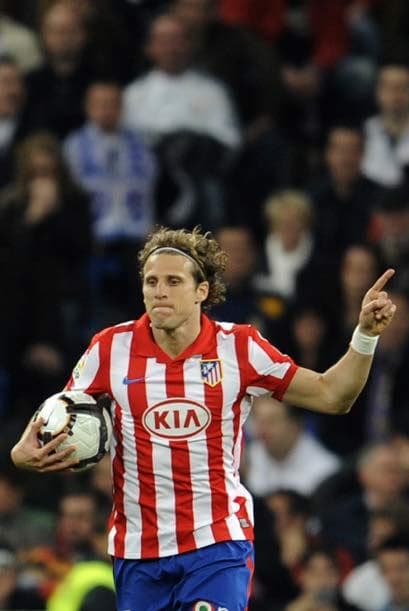 Los 'colchoneros' acortaron distancias con un gol de Diego Forlán por la vía del penalti.