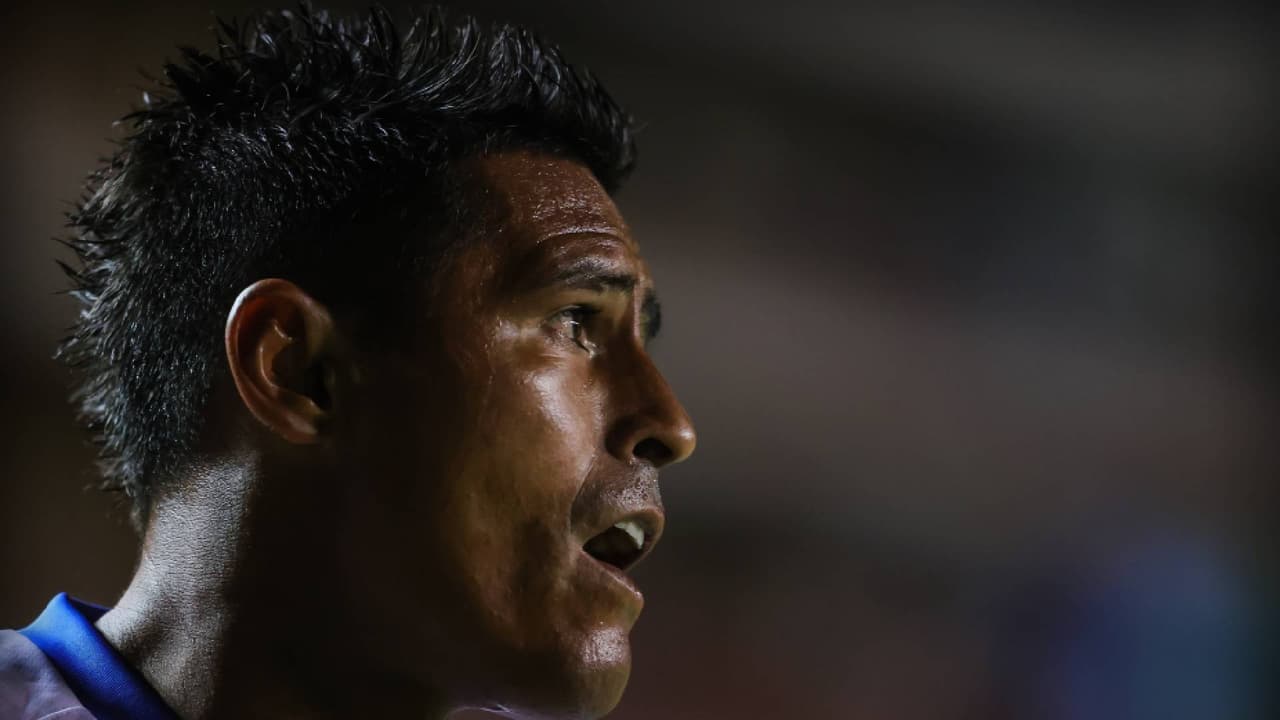 Querétaro da de baja a Osvaldito Martínez por lesión de rodilla