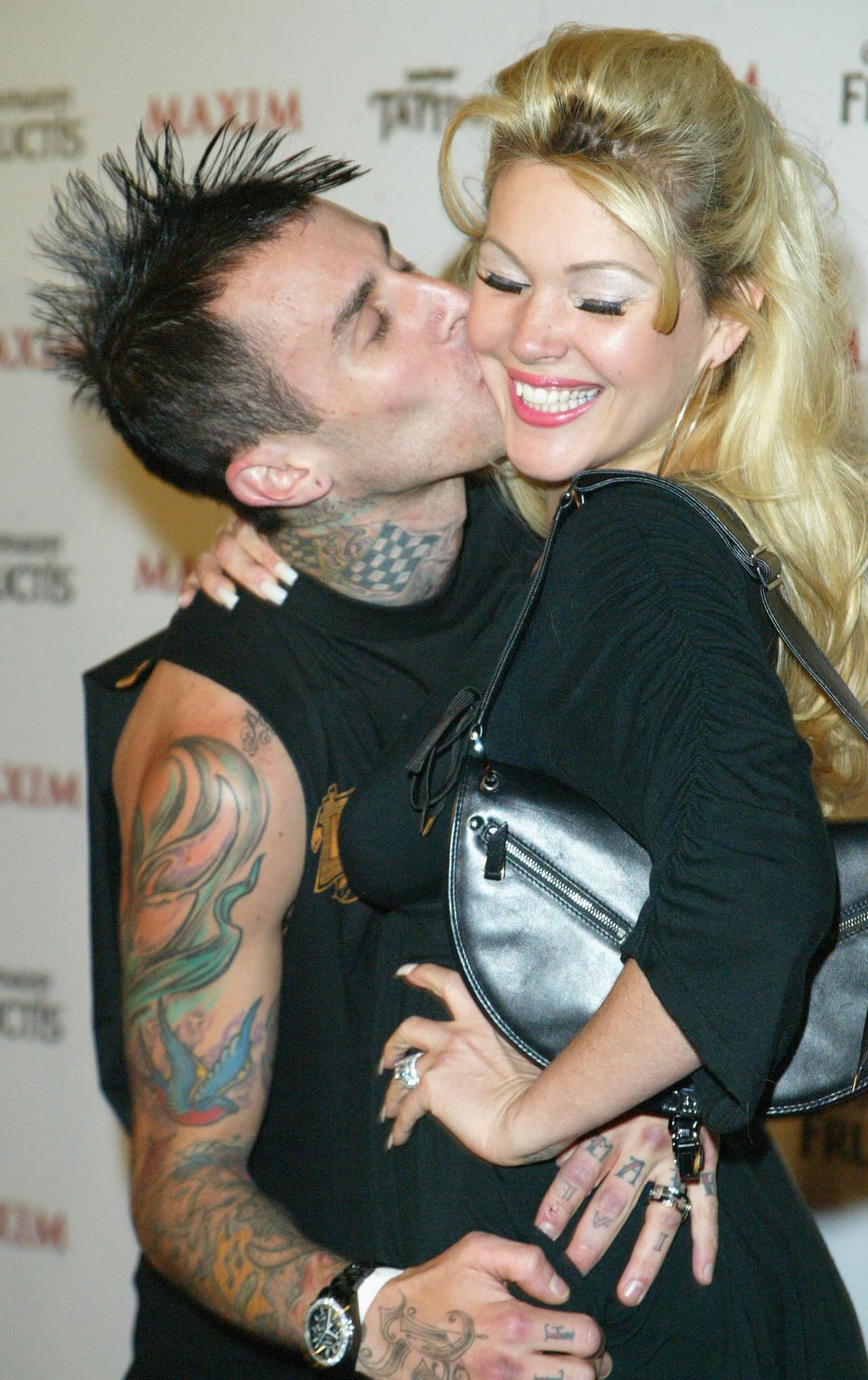 De esta relación nacieron Landon Asher y Alabama Luella Barker, dos de los siete medios hermanos que tiene Atiana.