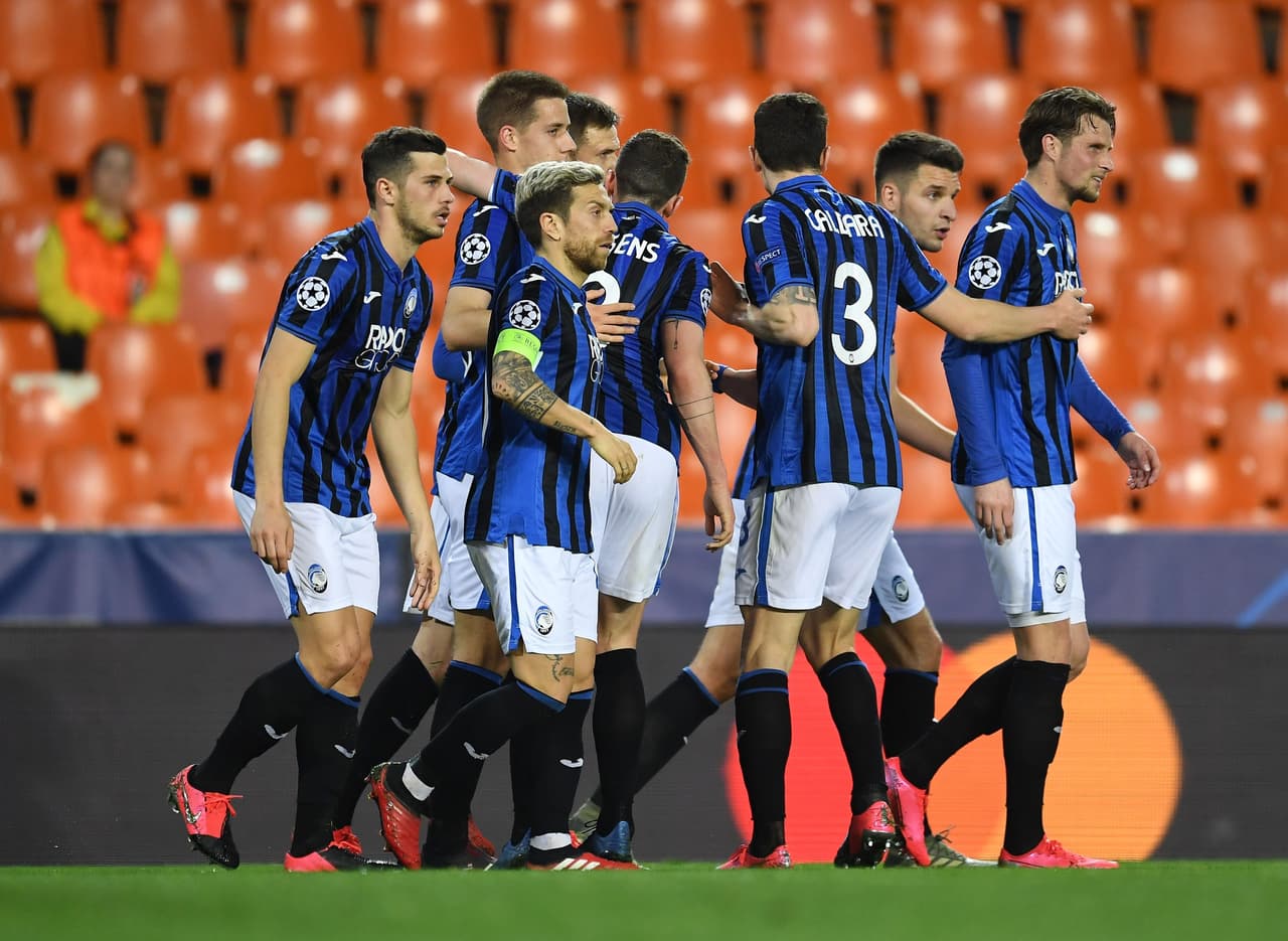 Atalanta | La sorpresa italiana dejó en ridículo a Valencia tras propinarles un 8-4 en el marcador global. El valor de la plantilla de Atalanta es de 359 millones de dólares, mientras que el equipo español vale 248 millones de dólares.