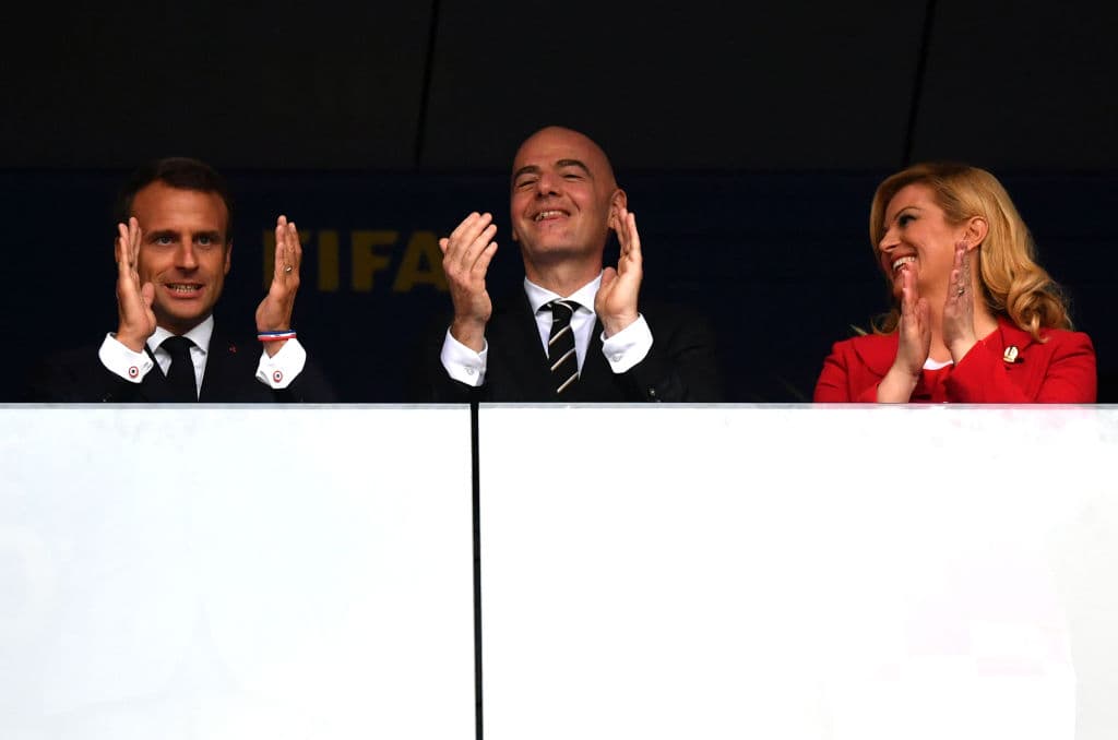 Los presidentes de Francia y Croacia estuvieron en el palco acompañados por el presidente de la FIFA, Gianni Infantino.