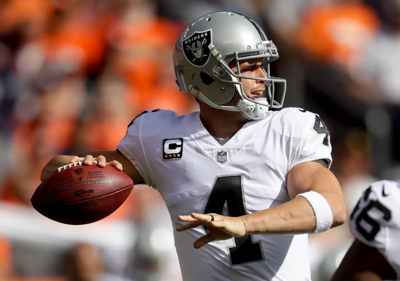 Una lesión de espalda de esta naturaleza por lo general viene con un período de recuperación de dos a seis semanas. Vale la pena señalar que esta es la misma lesión que sufrió Tony Romo con los Cowboys en 2014.