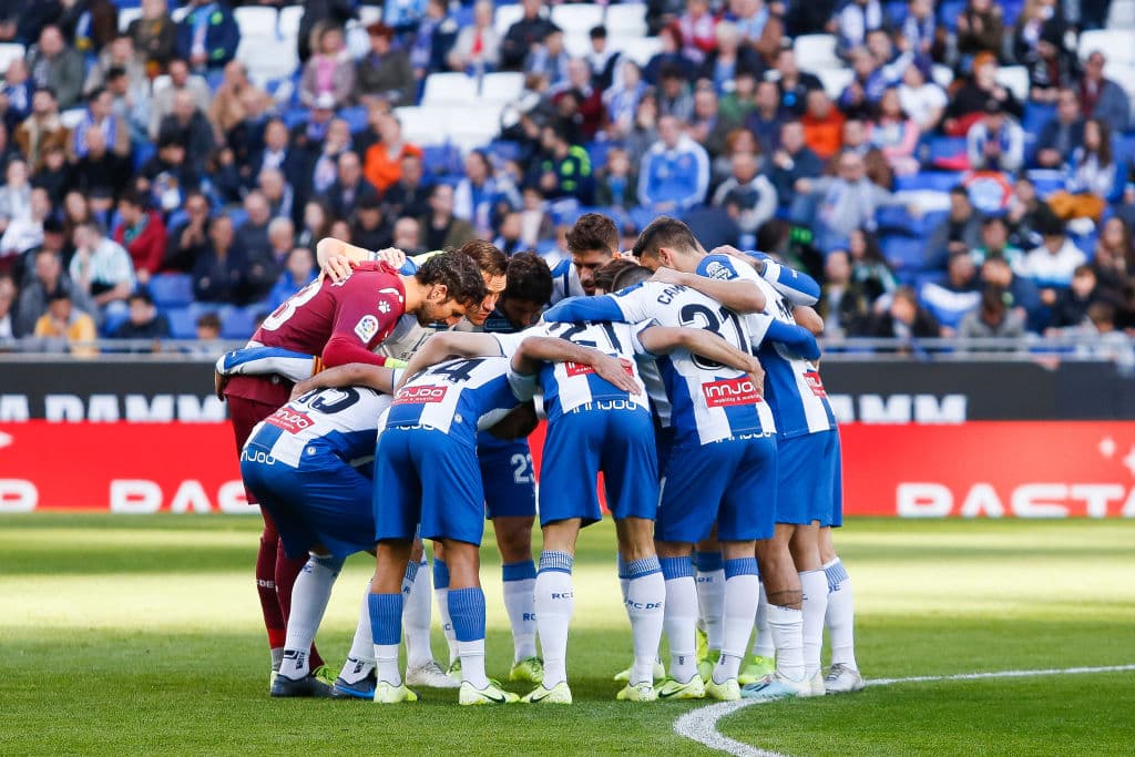 El Espanyol y el Betis se fueron con un punto que sabe a poco para ambos equipos, pues los de Catalunya se hunden más en la tabla, mientras que el equipo verdiblanco se mantiene como décimo segundo.