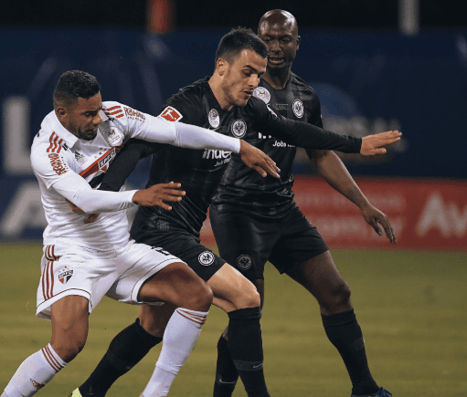 Sao Paulo está por empezar su temporada mientras que el Eintracht está en la pausa natural de la Bundesliga.