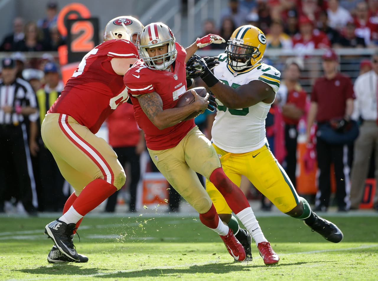 Los Green Bay Packers derrotaron 17-3 a los San Francisco 49ers manteniendo su invicto, he aquí las mejores imágenes del encuentro (AP-NFL).