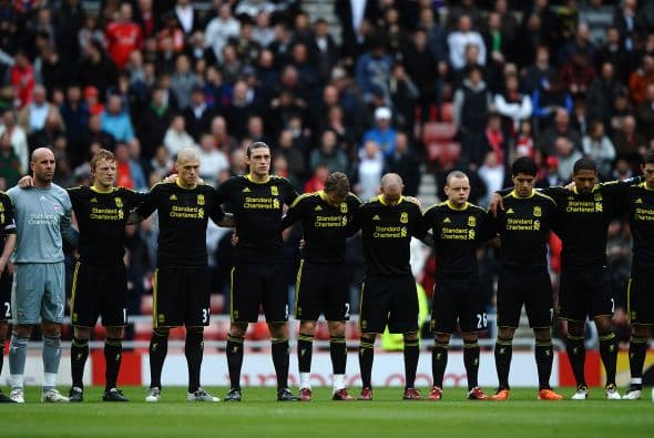 En este juego, como en todos los de la jornada, también se rindió homenaje al pueblo japonés.