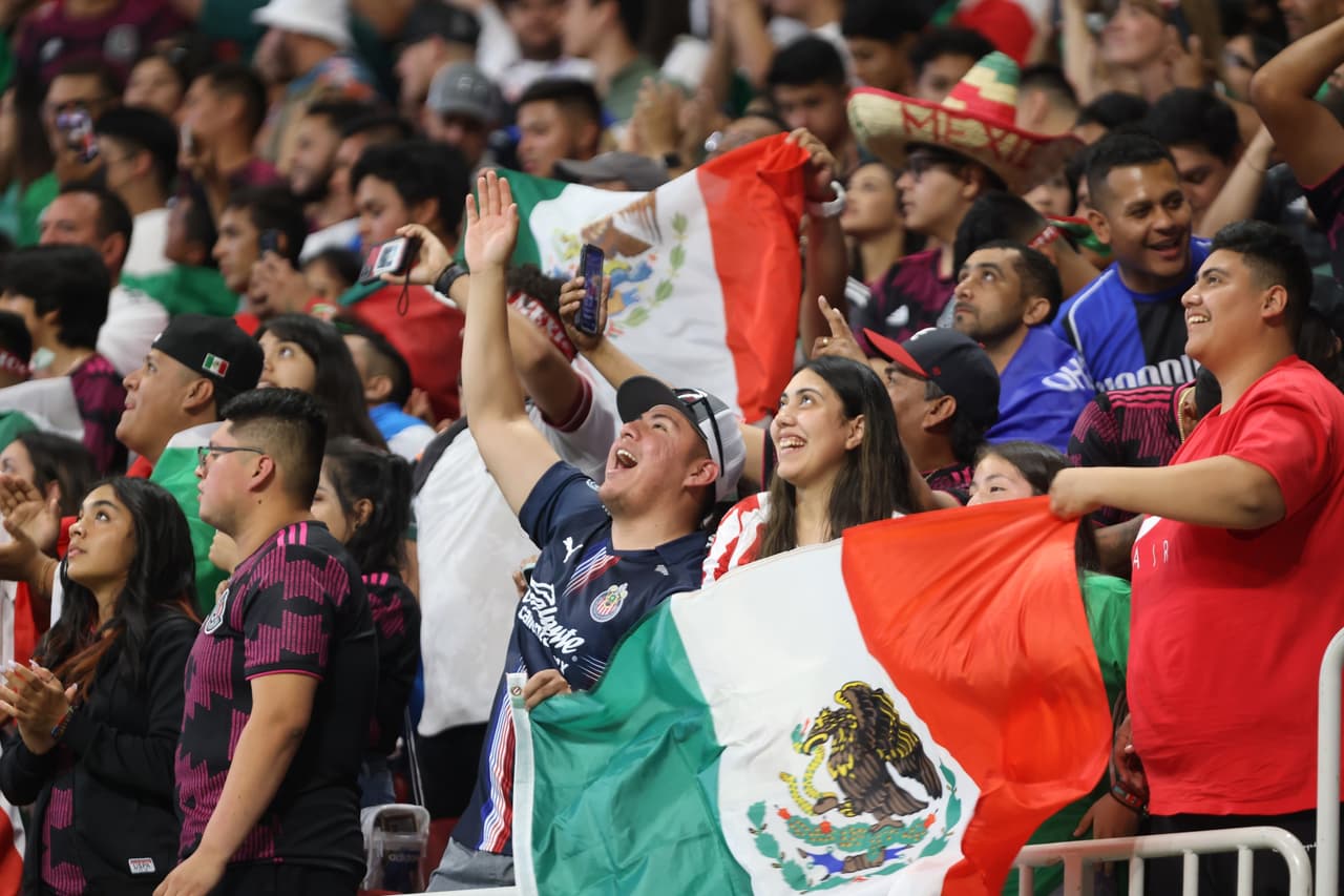 A diferencia de otros partidos, el comportamiento de la gente fue ejemplar y no apareció el grito discriminatoria.