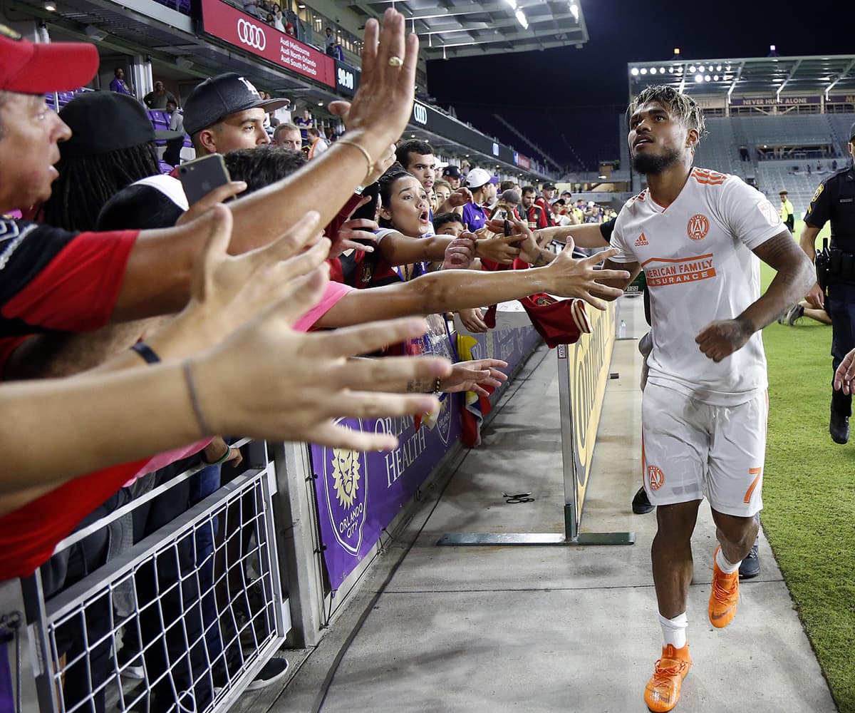 Al término del juego, Josef Martínez saludó a los fanáticos del Atlanta United presentes en Orlando.