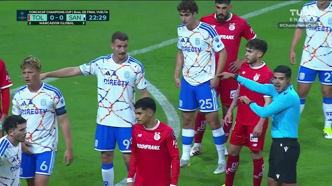 ¡Revisan fuera de lugar y echan para atrás el 1-0 del Toluca!