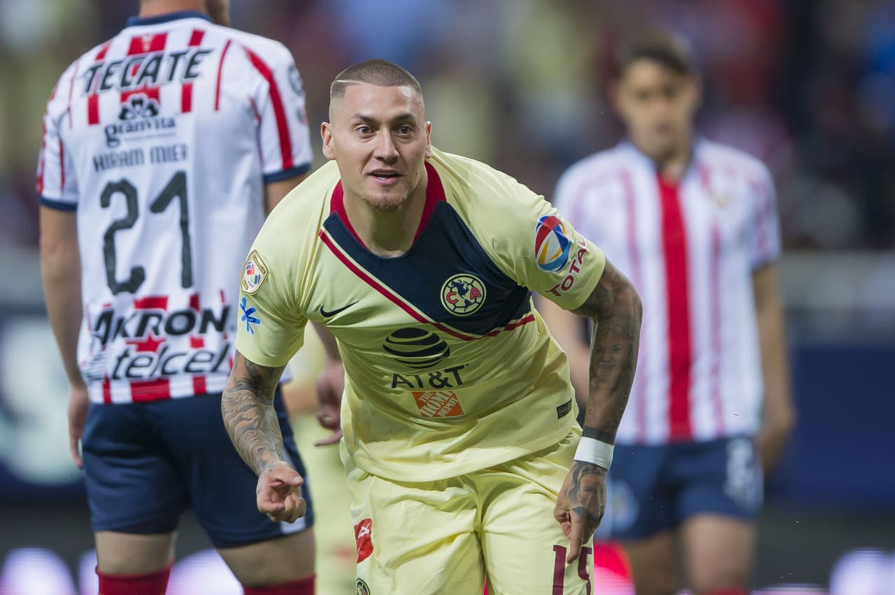 Nicolás Castillo marcó uno de los dos goles en la victoria ante los rojiblancos.