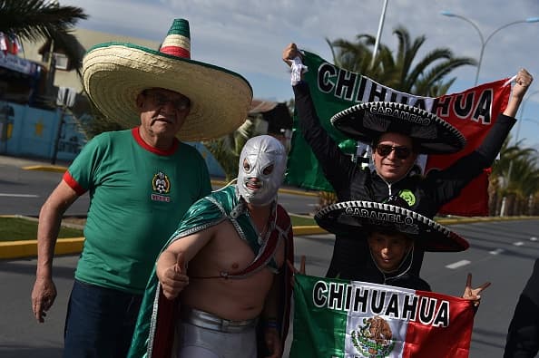 México vs Ecuador ambiente