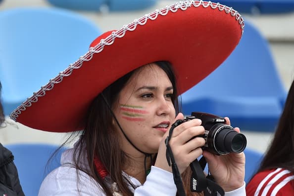 México vs Ecuador ambiente