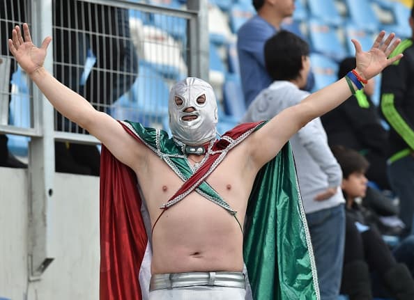 México vs Ecuador ambiente