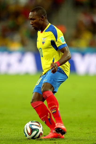 Walter Ayoví , que milita en el Pachuca, es un viejo conocido del fútbol mexicano y un obligado en este partido contra el Tri. Conoce a la perfección a los futbolistas mexicanos y, como siempre ha sido, será un harto difícil.