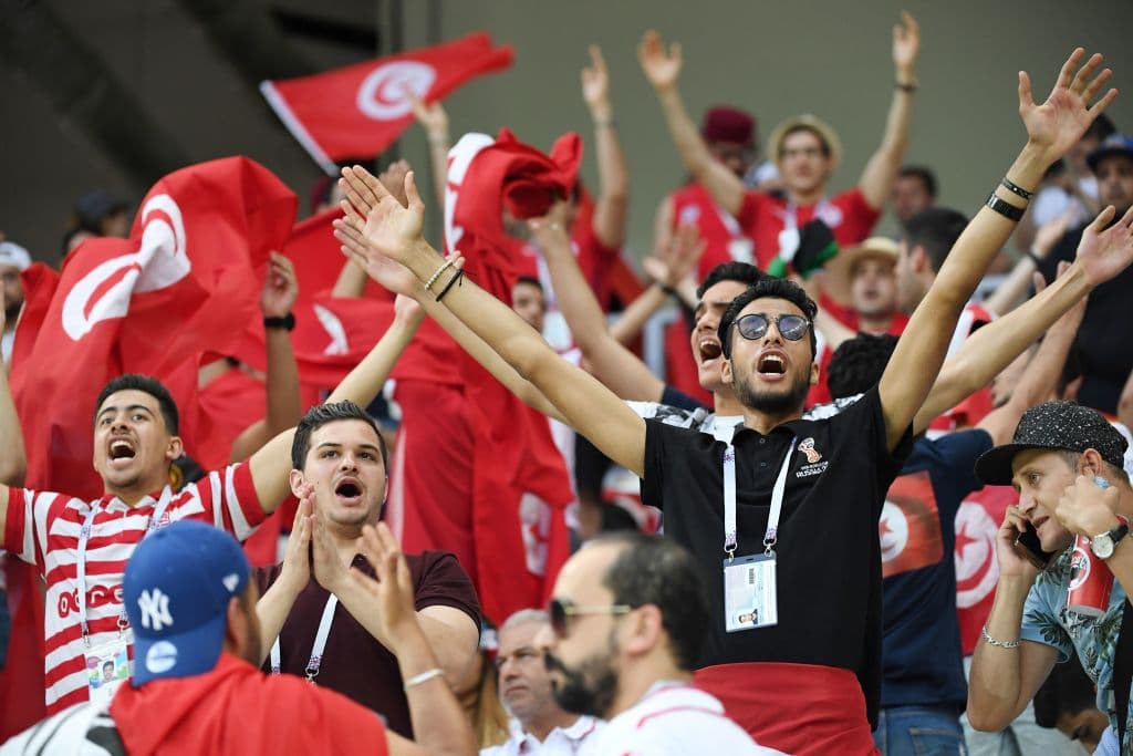 Aficionados tanto tunecinos como ingleses acudiendo al llamado de sus selecciones en el debut mundialista para ambas. No cabe duda que estaban empezando a pasarla muy bien en Volgograd.