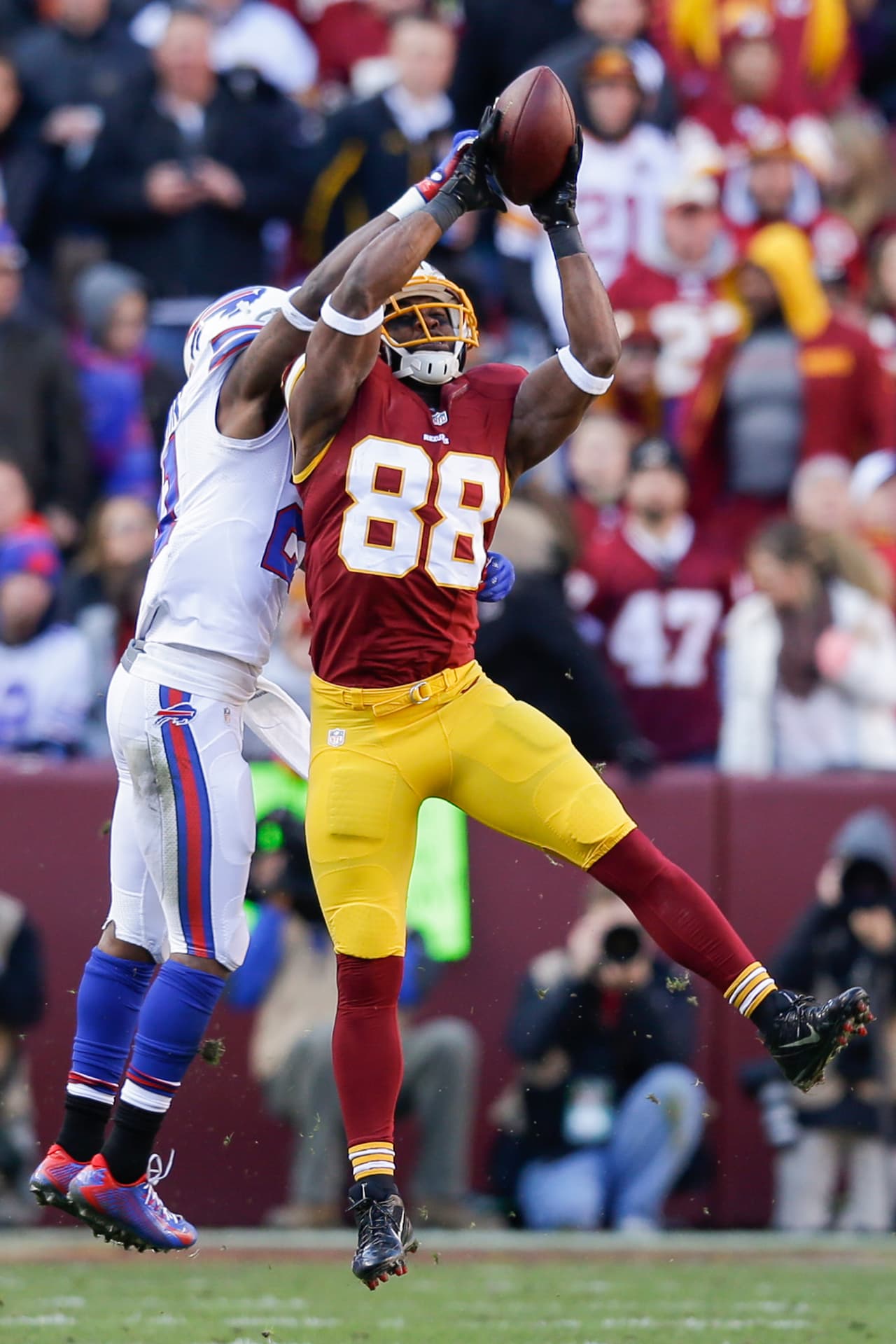Los Redskins mantienen su paso en la Este NFC al derrotar 35-25 a los Bills. Checa las mejores tomas del partido.