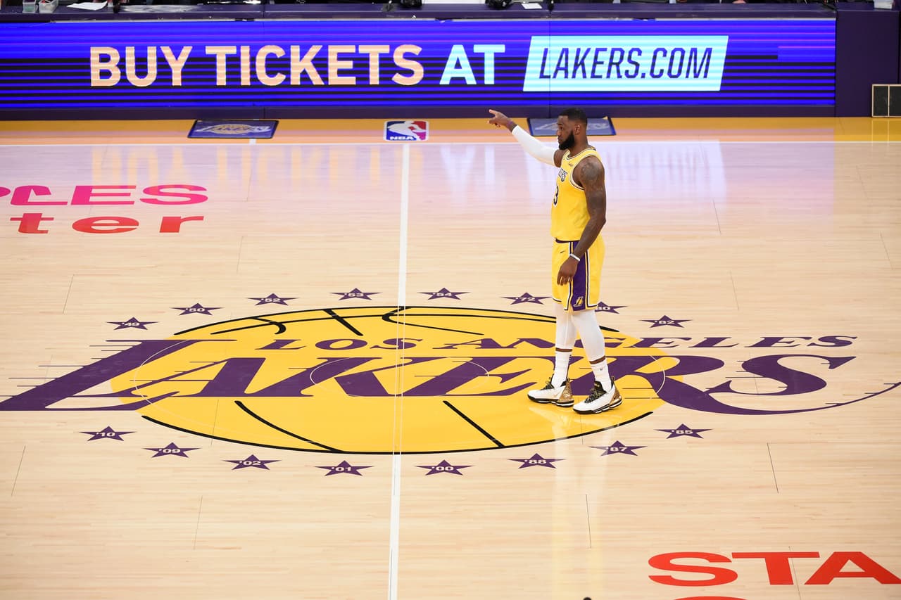 La temporada de los Lakers en esta edición de la NBA ha sido más que decepcionante a pesar de haber contratado a LeBron James, figura indiscutible de los últimos años.