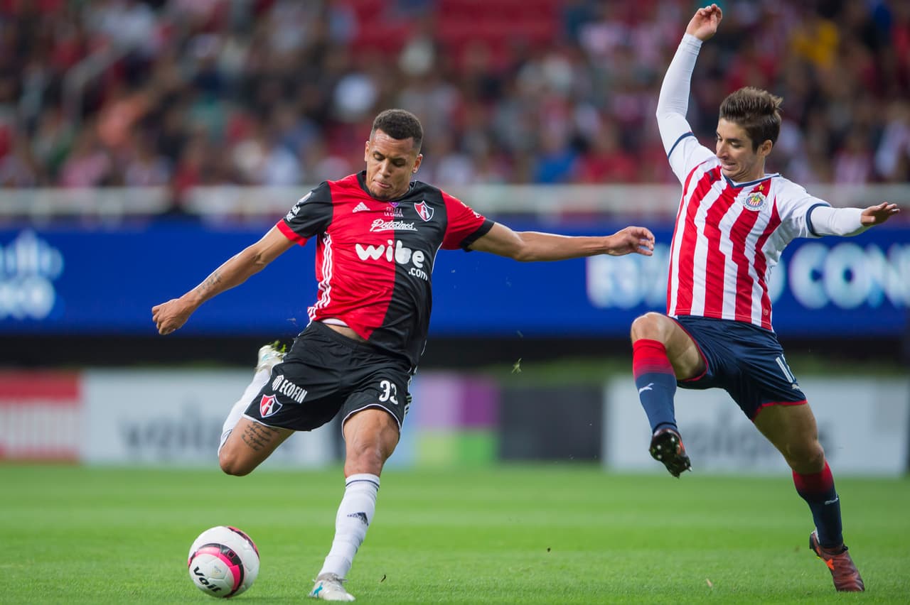 El inglés Ravel Morrison jugó desde el arranque, pero solo estuvo 45 minutos. No salió para la segunda parte. Fue un partido discreto del europeo.