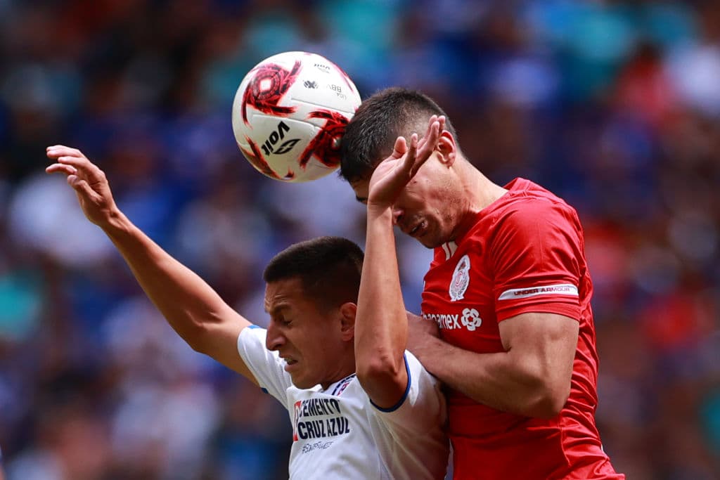 Empate de último minuto entre el Cruz Azul y el Toluca dejan marcador de 3-3 en esta jornada. Doblete por parte de Leonardo Fernández de Toluca y gol de Alexis Canelo, por Cruz Azul marcaron Santiago Gimenes, Elías Hernández y Jonathan Rodríguez.