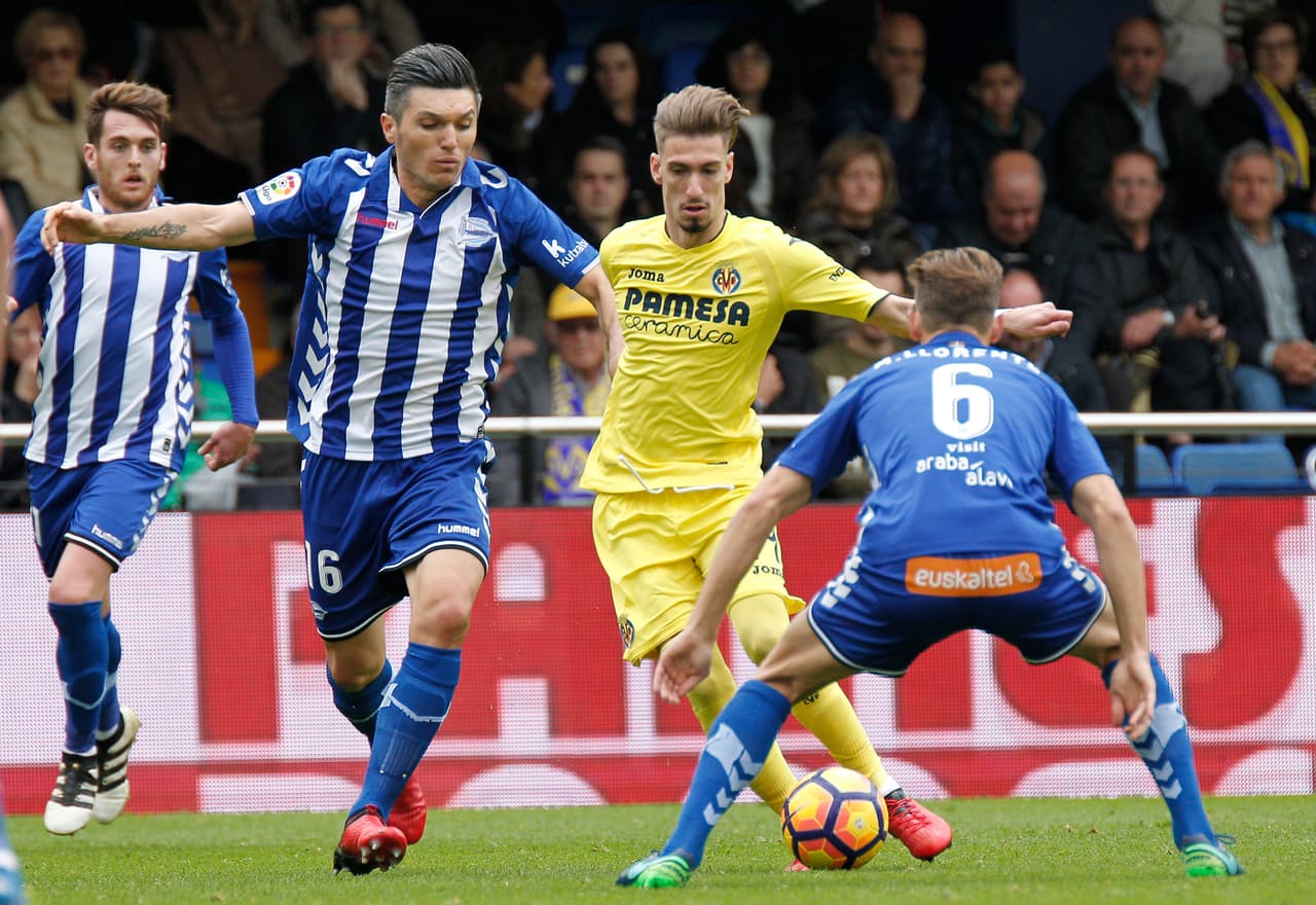 Daniel Torres también se unió al fútbol español en el 2016 cuando firmó con el Deportivo Alavés. Comenzó muy bien, pero fue perdiendo protagonismo. Espera mejorar en esta nueva temporada.