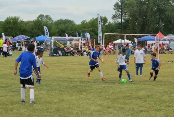 Los jugadores de la categoría infantil dieron cátreda de juego bonito en Copa Univision 2015.