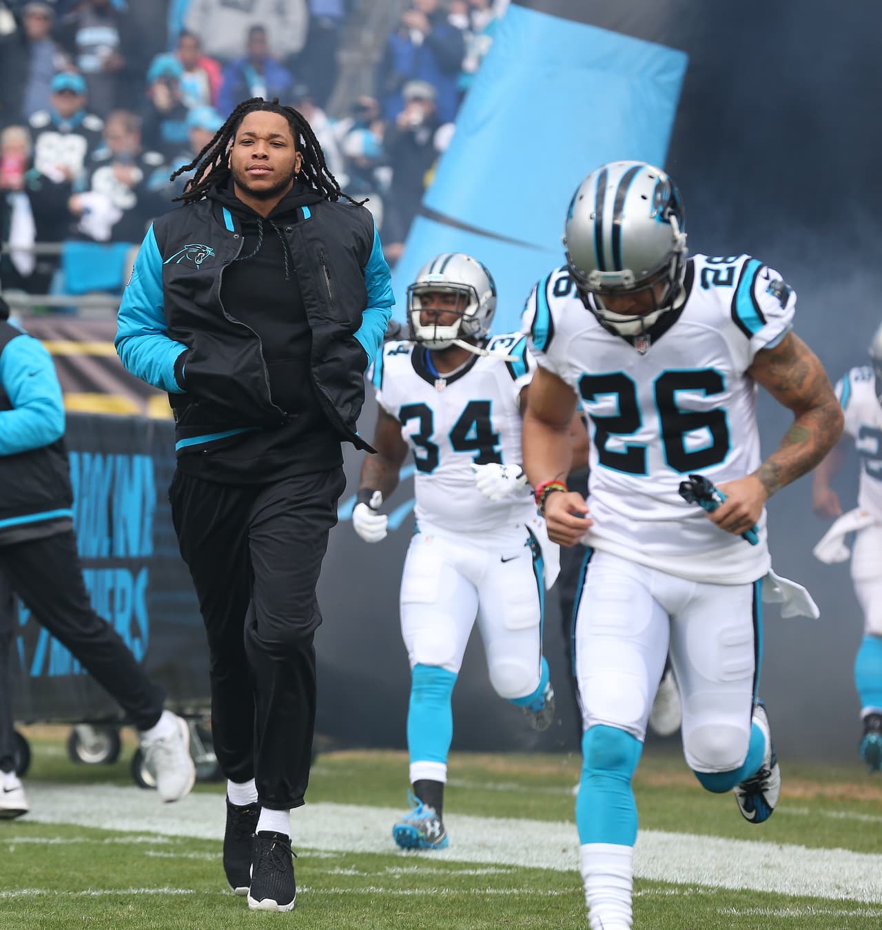 28 El Pick en el Draft 2014 del receptor Kelvin Benjamin de Carolina Panthers, estrella que desafortunadamente se lesionó previo a la campaña 2015.
