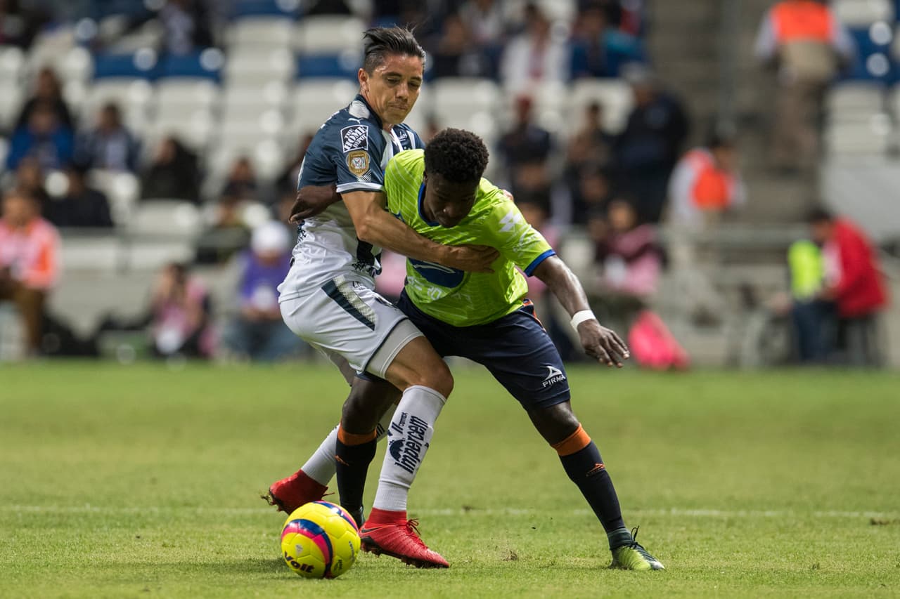 El equipo visitante trató de reaccionar, pero fue difícil sostener a un equipo local inspirado.