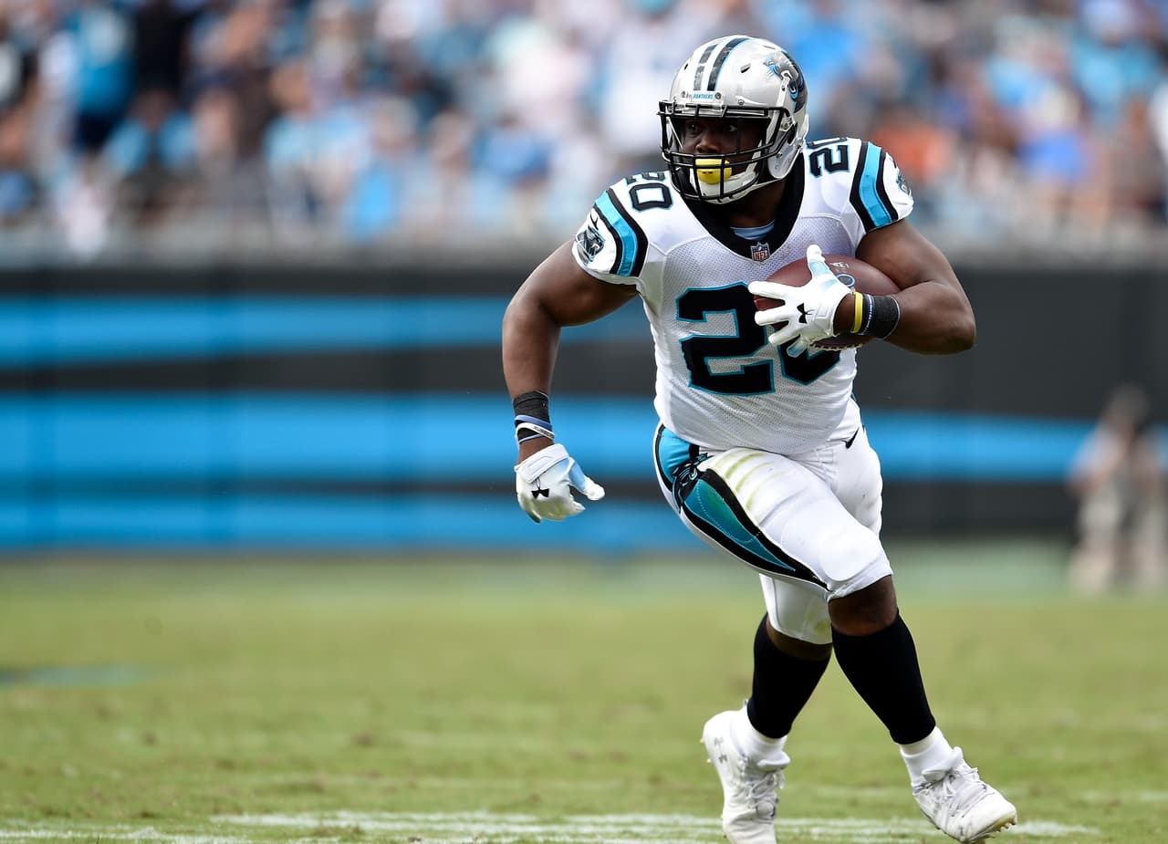 Panthers cortan al veterano corredor CJ Anderson
