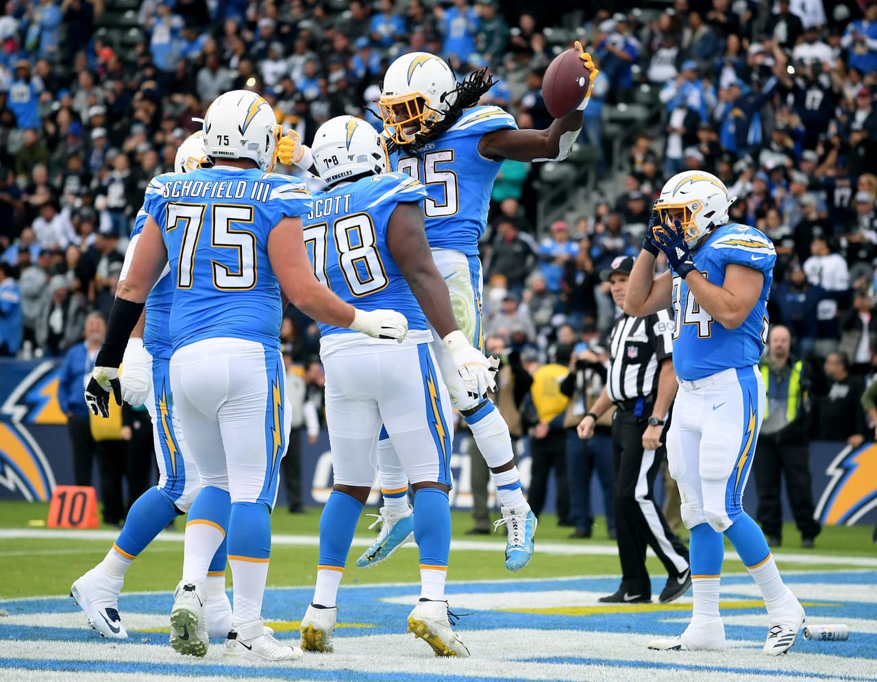 En su visita al StubHub Center, el marcador final fue de 24-17. Raiders y Chargers quedan en segundo y cuarto lugar de su división, respectivamente.