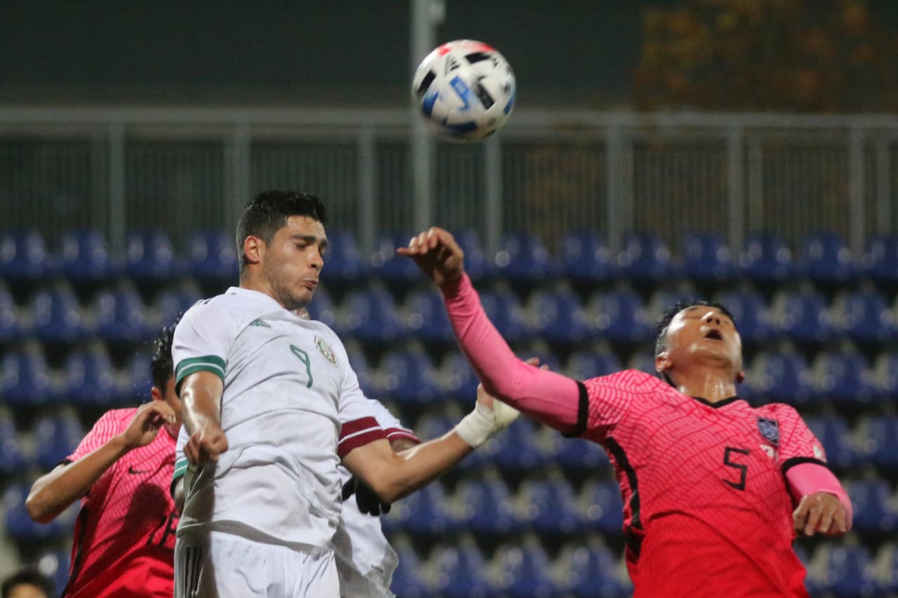 Corea del Sur abrió el marcador a los 20’ de juego. Apareció Raúl Jiménez (67’) para marcar el empate. Un par de minutos después Antuno (69’) dio vuelta al marcador y Salcedo (70’) marcaba el tercero para México. Al 87’ Kyung -won hizo el segundo de los asiáticos.
